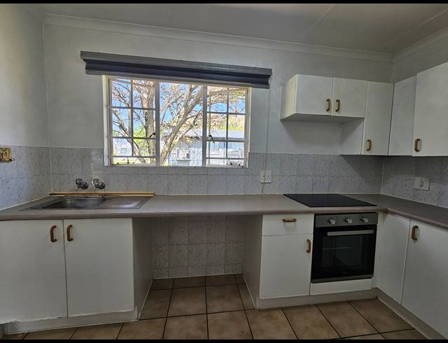 2 BEDROOM APARTMENT TO LET IN BOSKRUIN